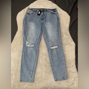 New Fashion Nova Ripped Cropped Denim Jeans Womens Plus Size 3X Pants Light Wash